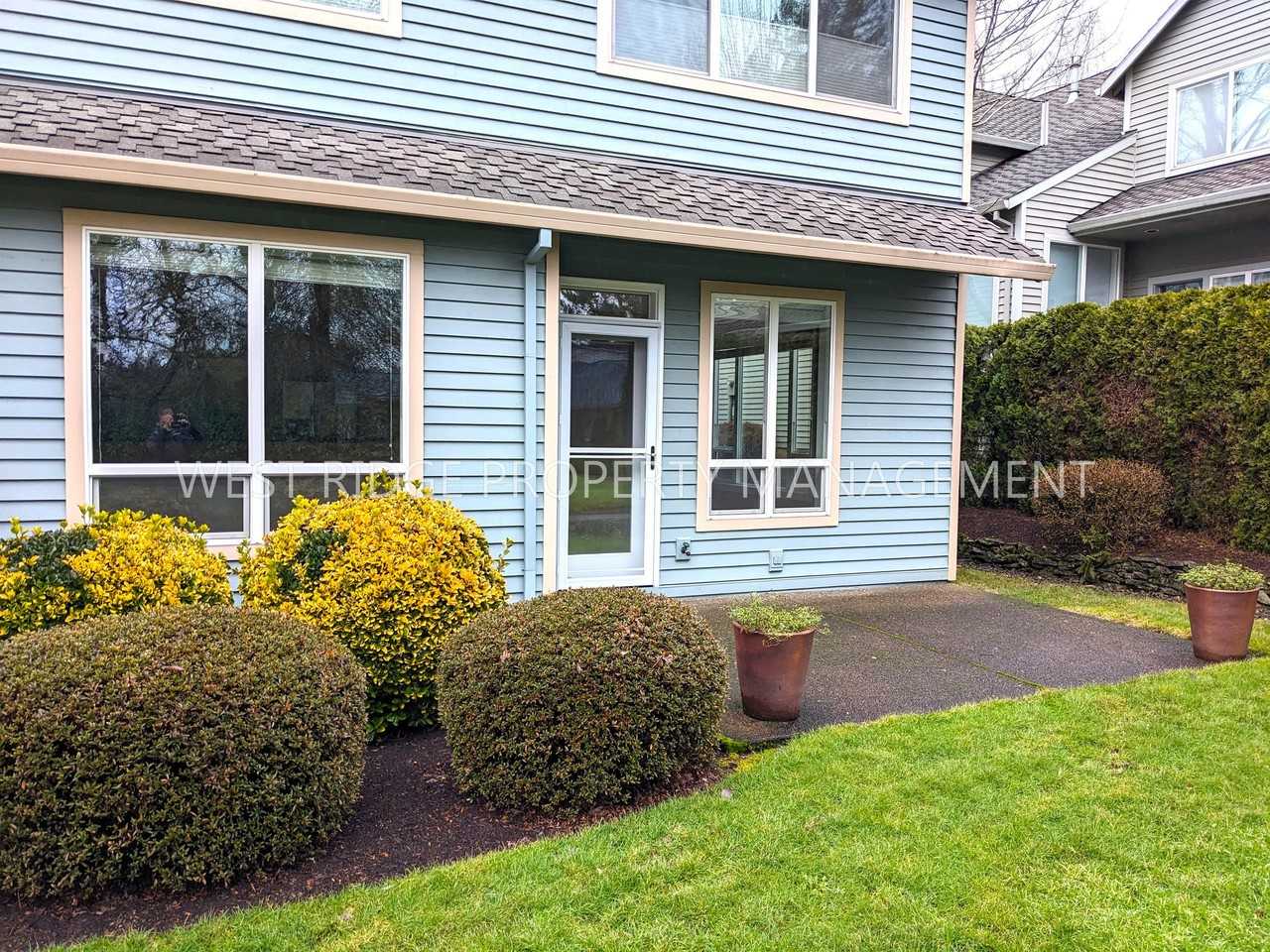 14752 Davis Ln #1 - Photo 2 of 22