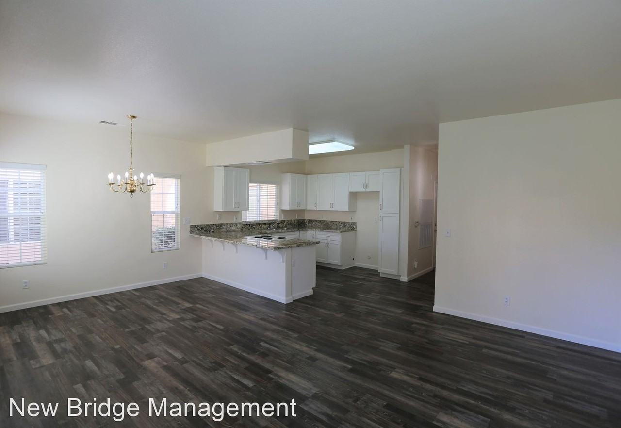 Nicole Ct - Photo 2 of 21