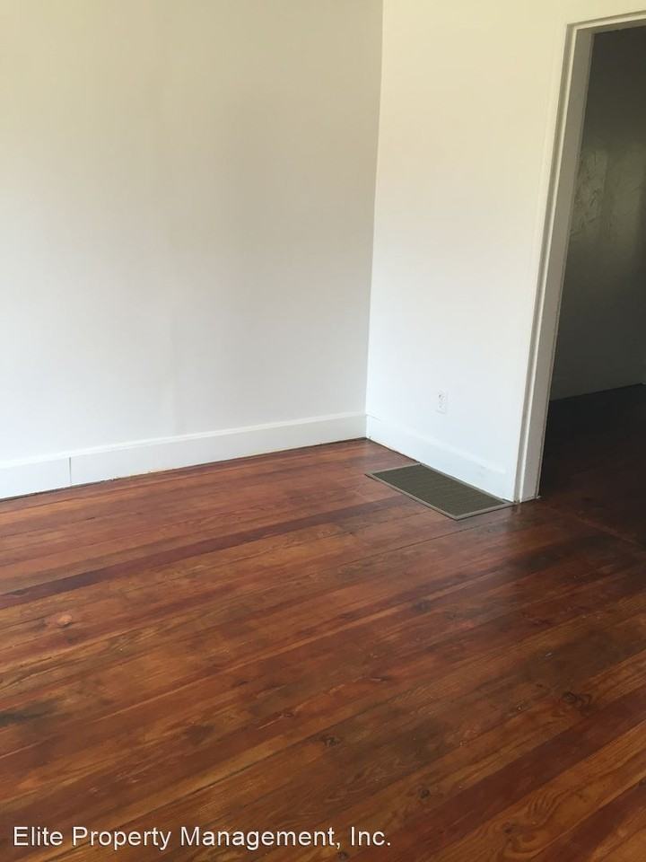 380 Kings Mill Rd - Photo 2 of 13