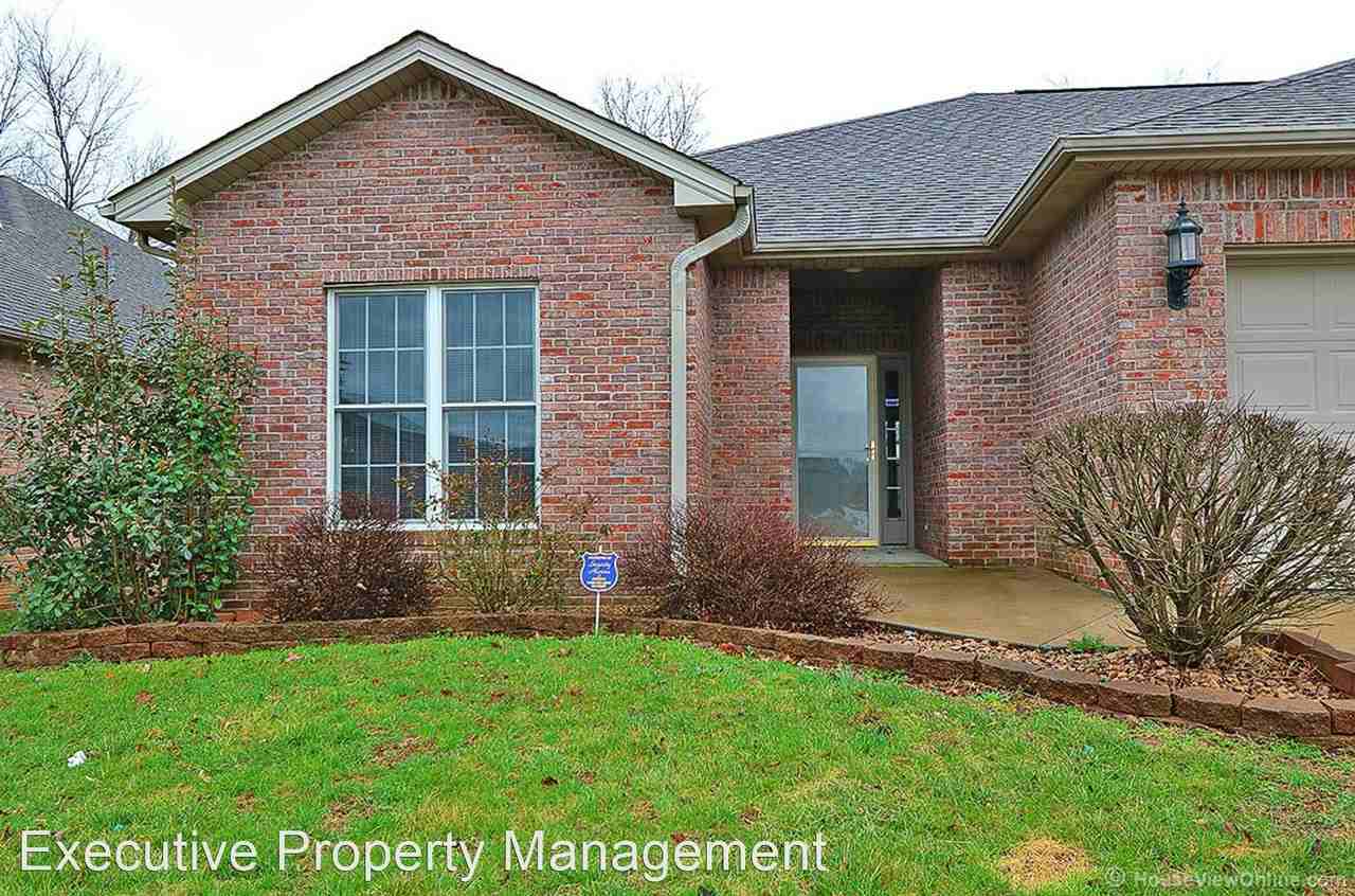 2795/2797 Lynwood Hills - Photo 2 of 25