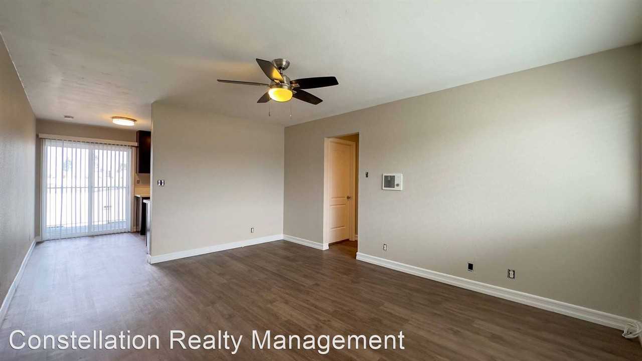 4272 46th Street - Photo 2 of 28