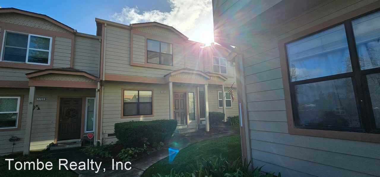 7733 - 7741 Healdsburg Avenue - Photo 2 of 17