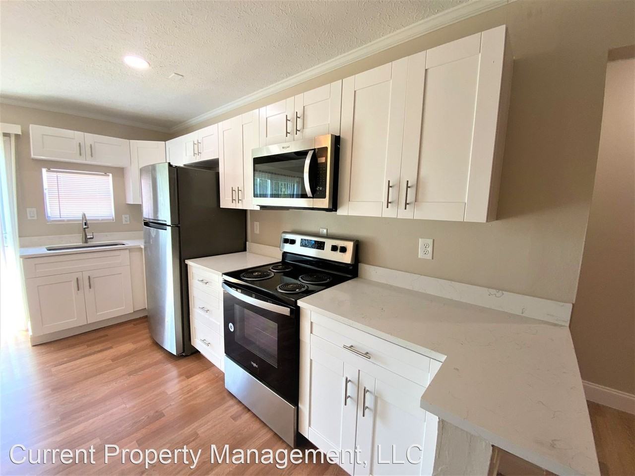 3230 Thomasson Dr - Photo 3 of 11