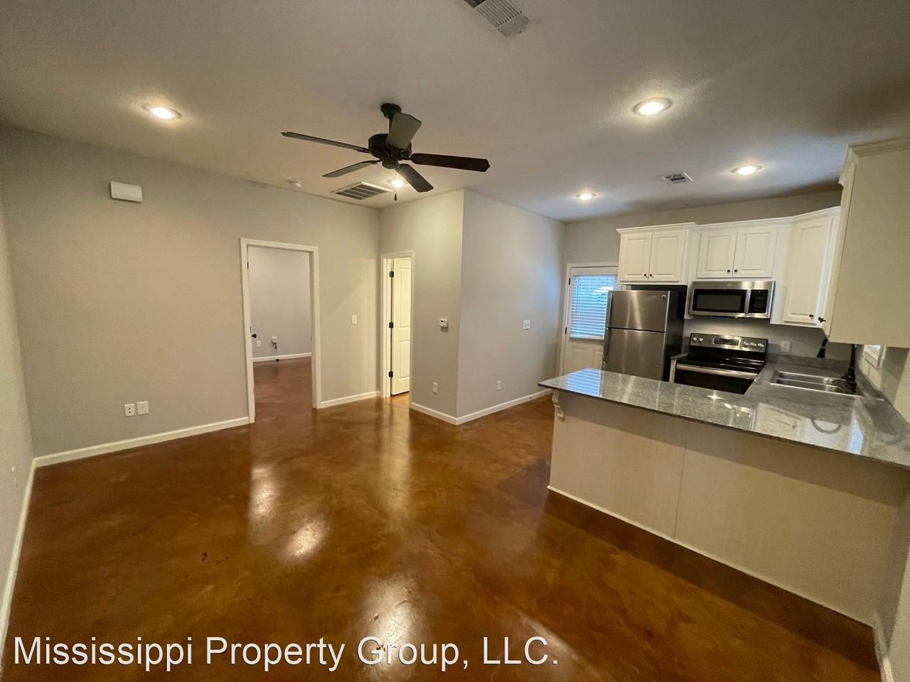 Tuscan Flats - Photo 2 of 15