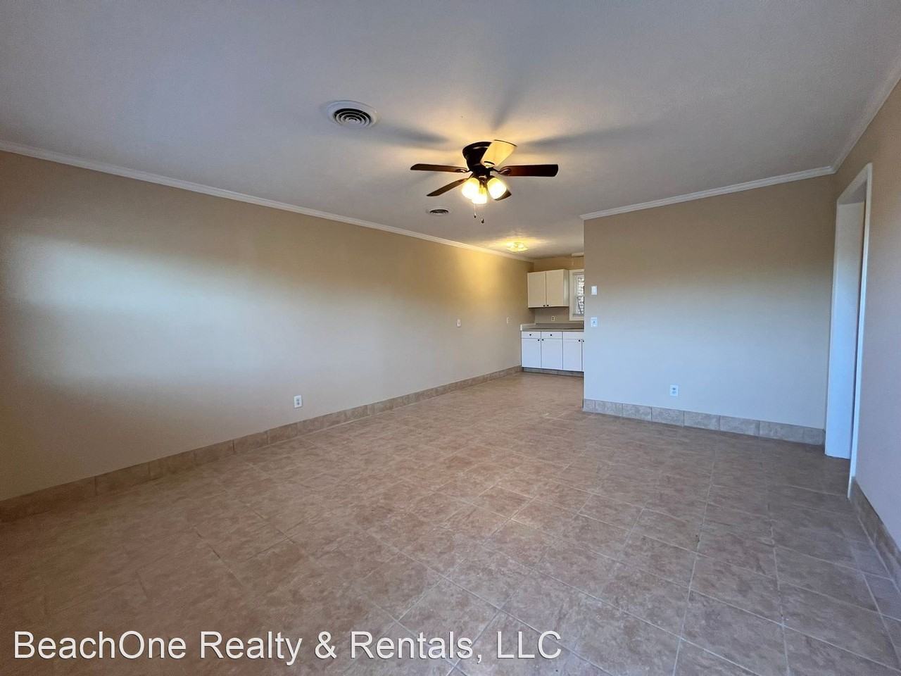 Holly Street - Photo 2 of 10