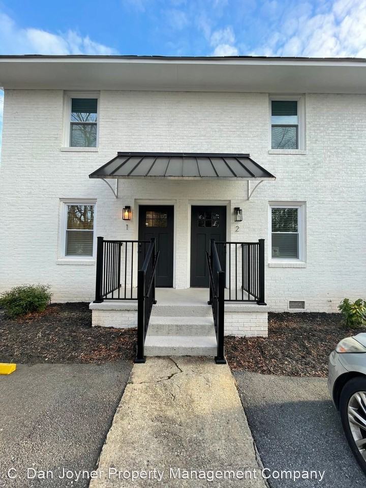 Newly Renovated 2 Bedroom 1 Bath Townhomes in Downtown Greenville