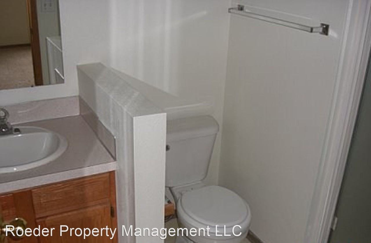 750 S 5th West St Building B - Photo 2 of 5