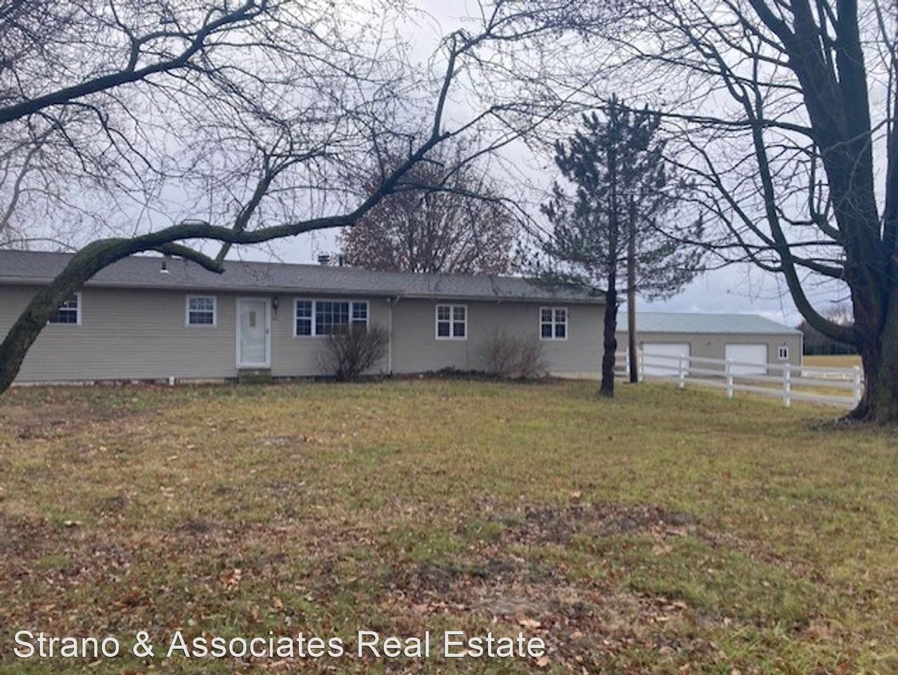 101 Paul Simon Dr - Photo 3 of 28