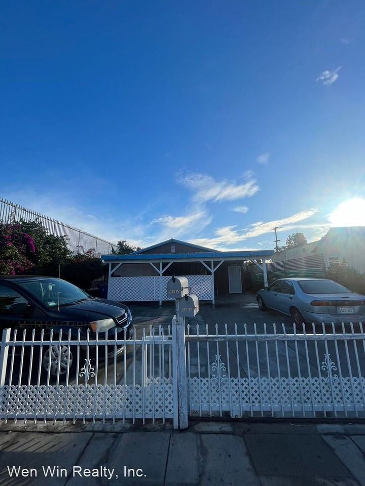 8462-8464 Zamora Ave - Photo 2 of 21