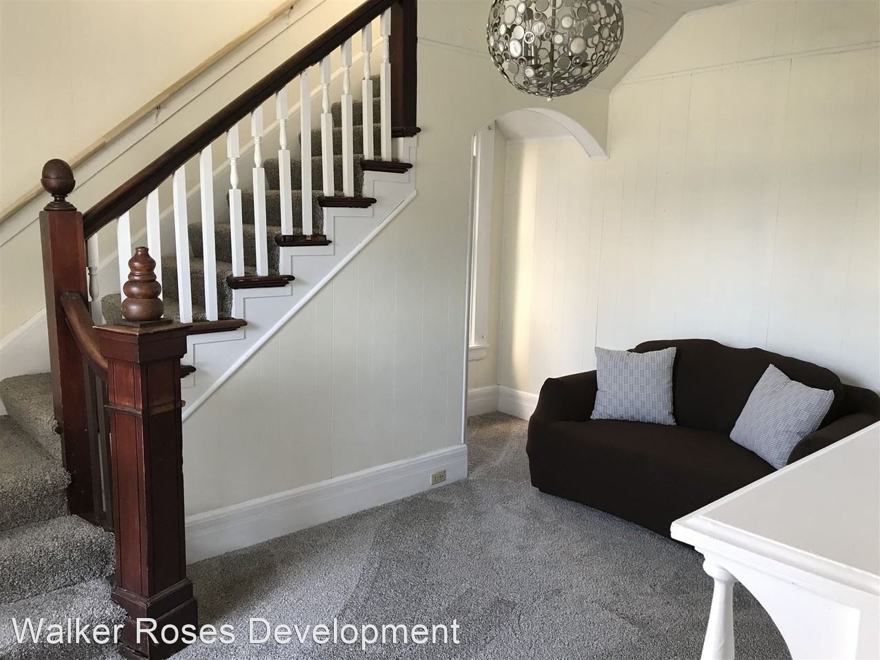 227 on 8th - Photo 2 of 10