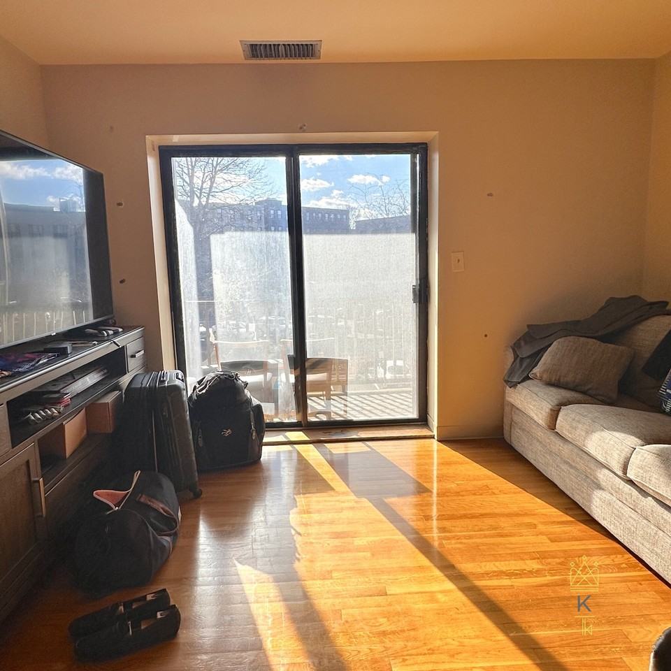 Gainsborough St 206W, Boston, MA 02115 1 Bedroom Apartment for Rent