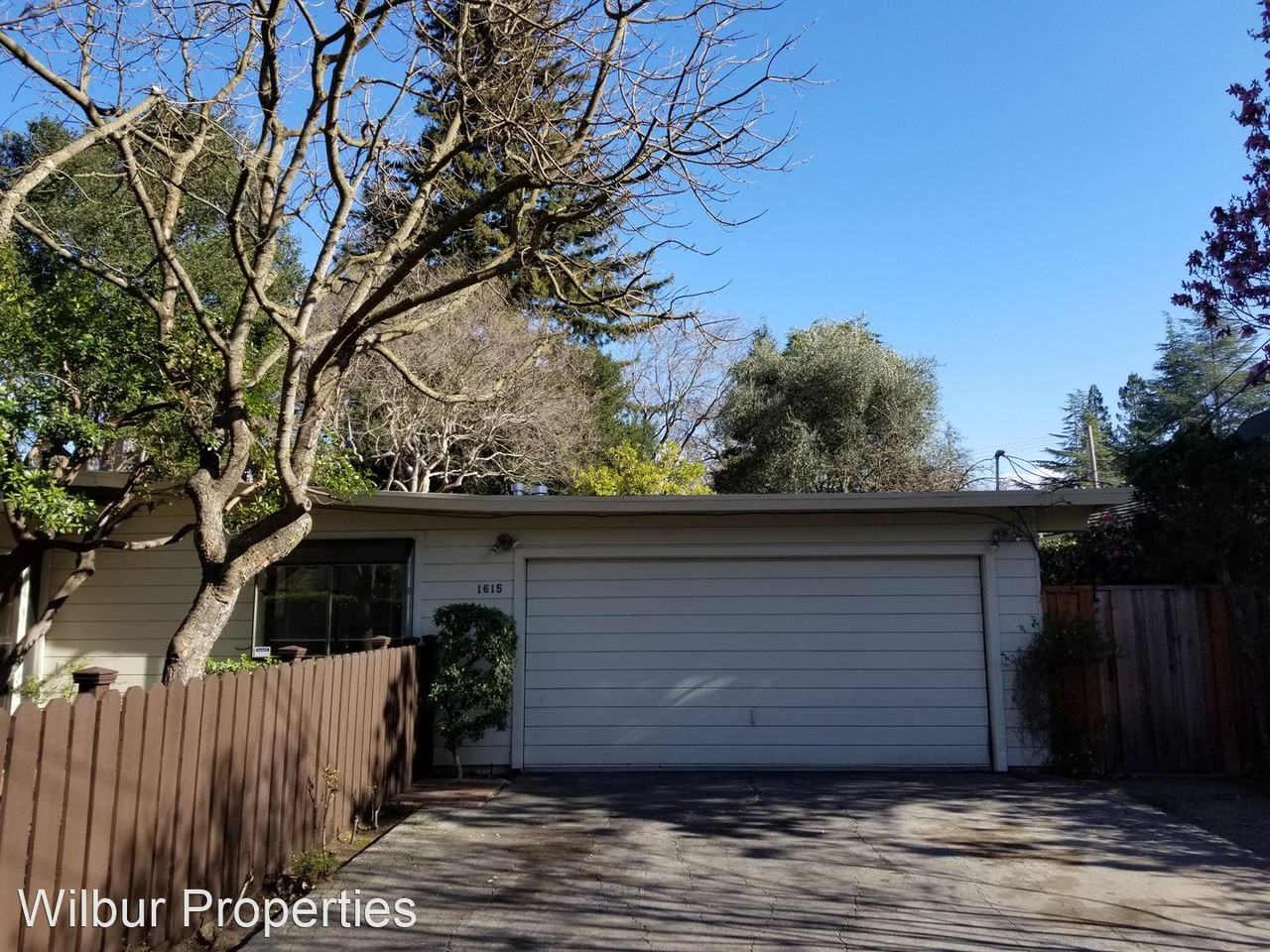 1615 Santa Cruz Ave - Photo 2 of 25