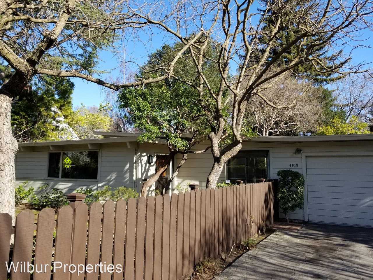 1615 Santa Cruz Ave - Photo 3 of 25