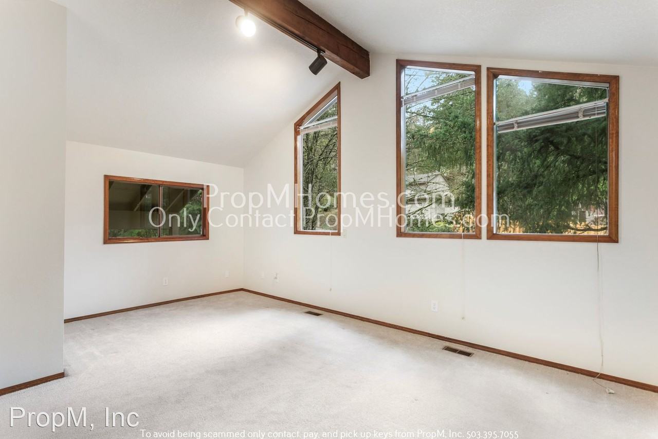 19550 Hidden Springs Rd - Photo 2 of 46