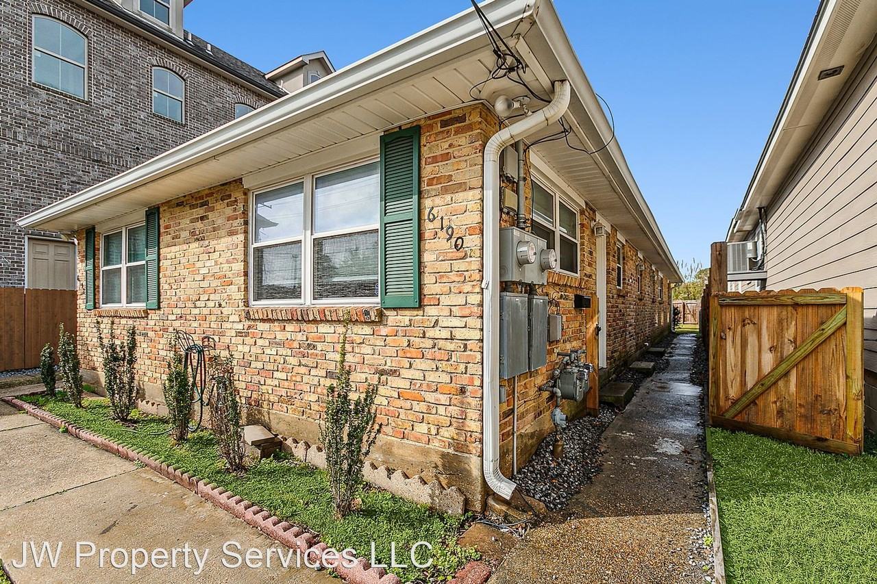 6190 6192 Bellaire Dr Apartments in Lakeview, New Orleans, LA 70124
