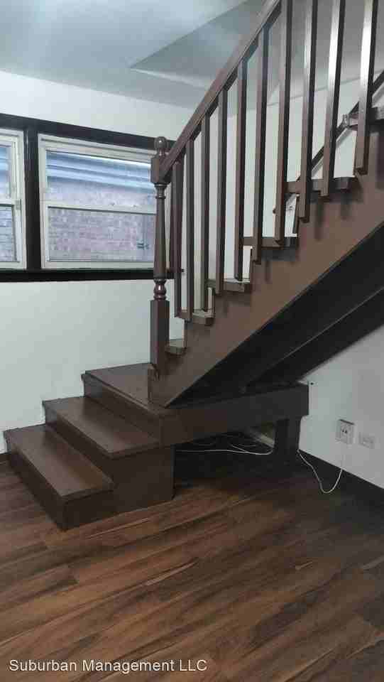 1617 N 43rd Ave - Photo 3 of 22