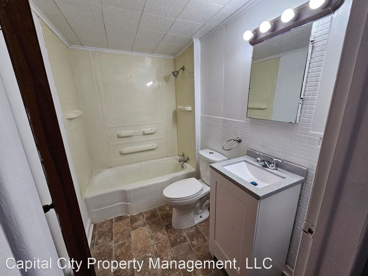 203 N. Lincoln - Photo 3 of 6