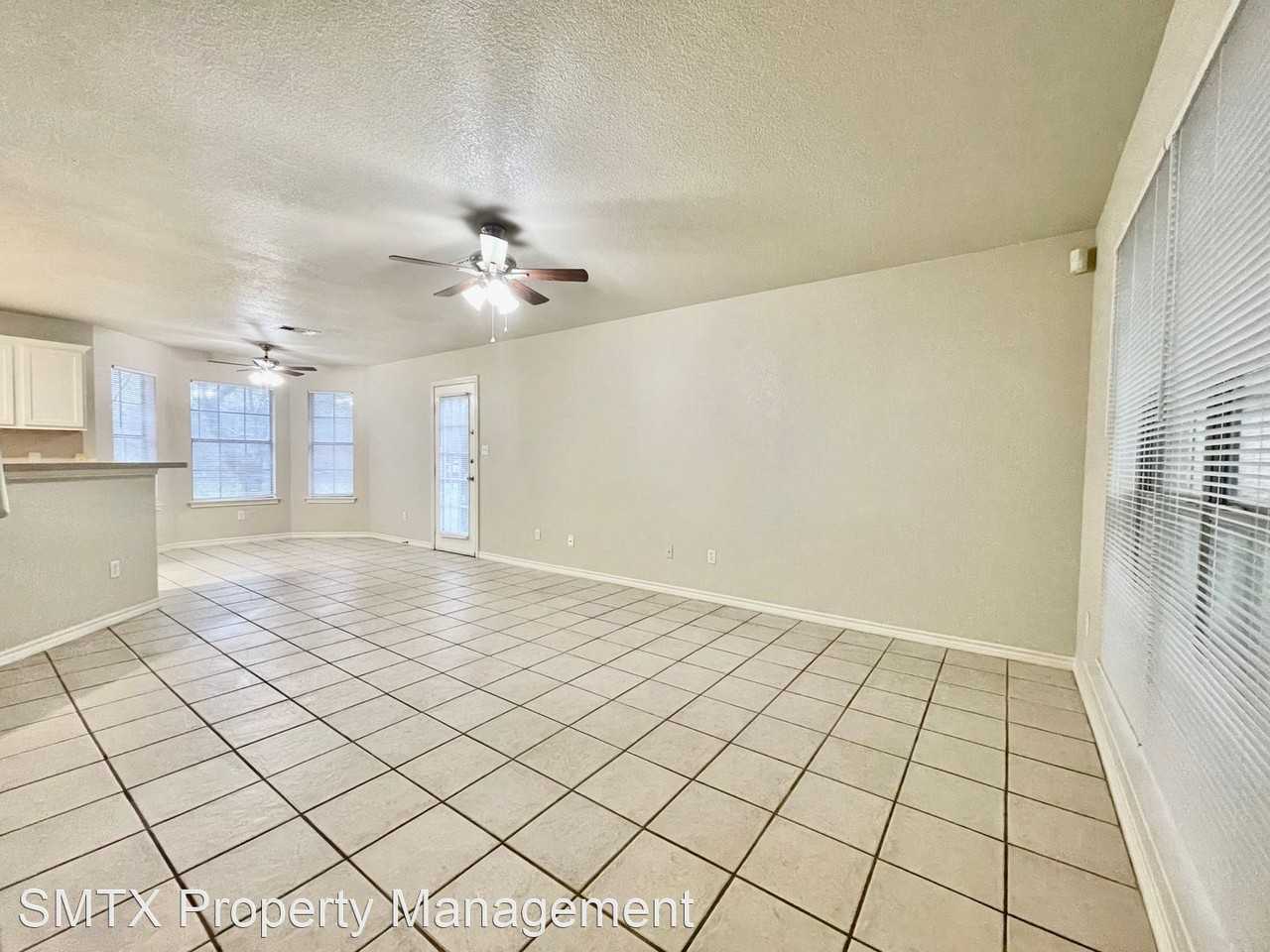 1825 Pearce Ct - Photo 2 of 15