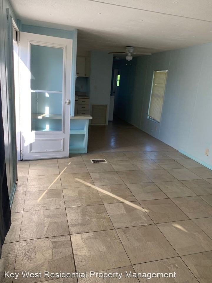 101 Sirius Ln - Photo 2 of 19