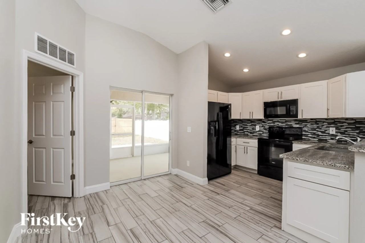 618 5th Ave Ne - Photo 3 of 10