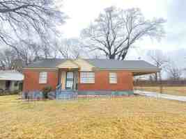 featured image of 492 Jeanne Dr