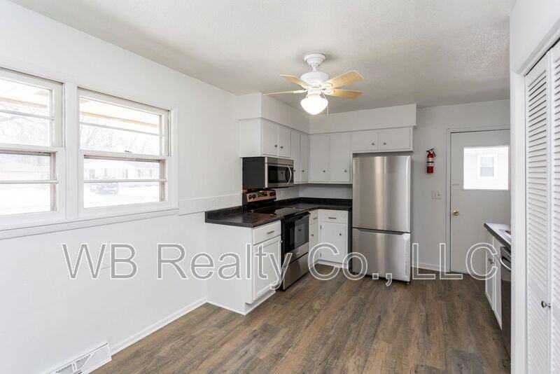 45 Northview Dr - Photo 3 of 25