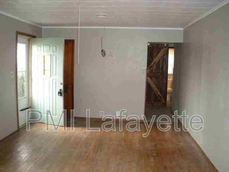 381 W Main St - Photo 3 of 9