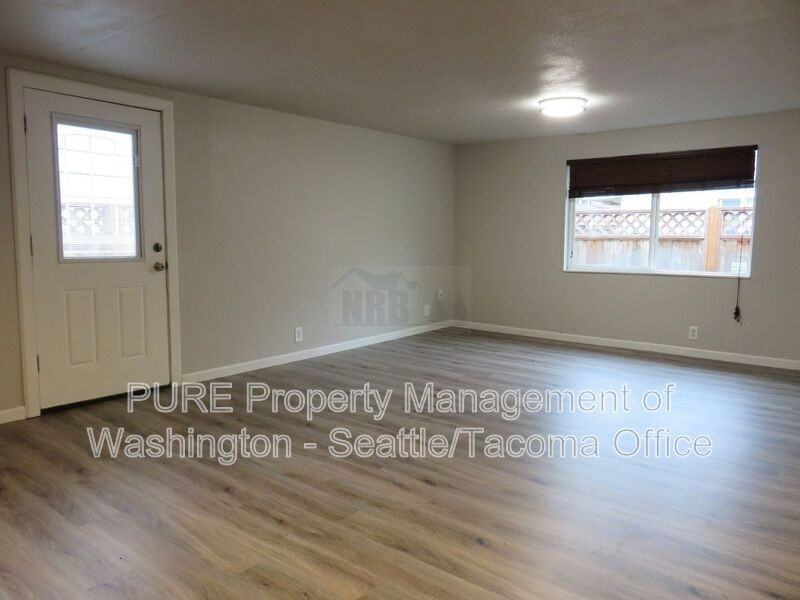 15301 Portland Ave Sw #A - Photo 5 of 13