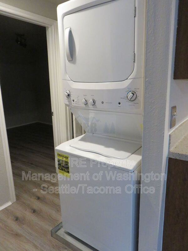 15301 Portland Ave Sw #A - Photo 6 of 13
