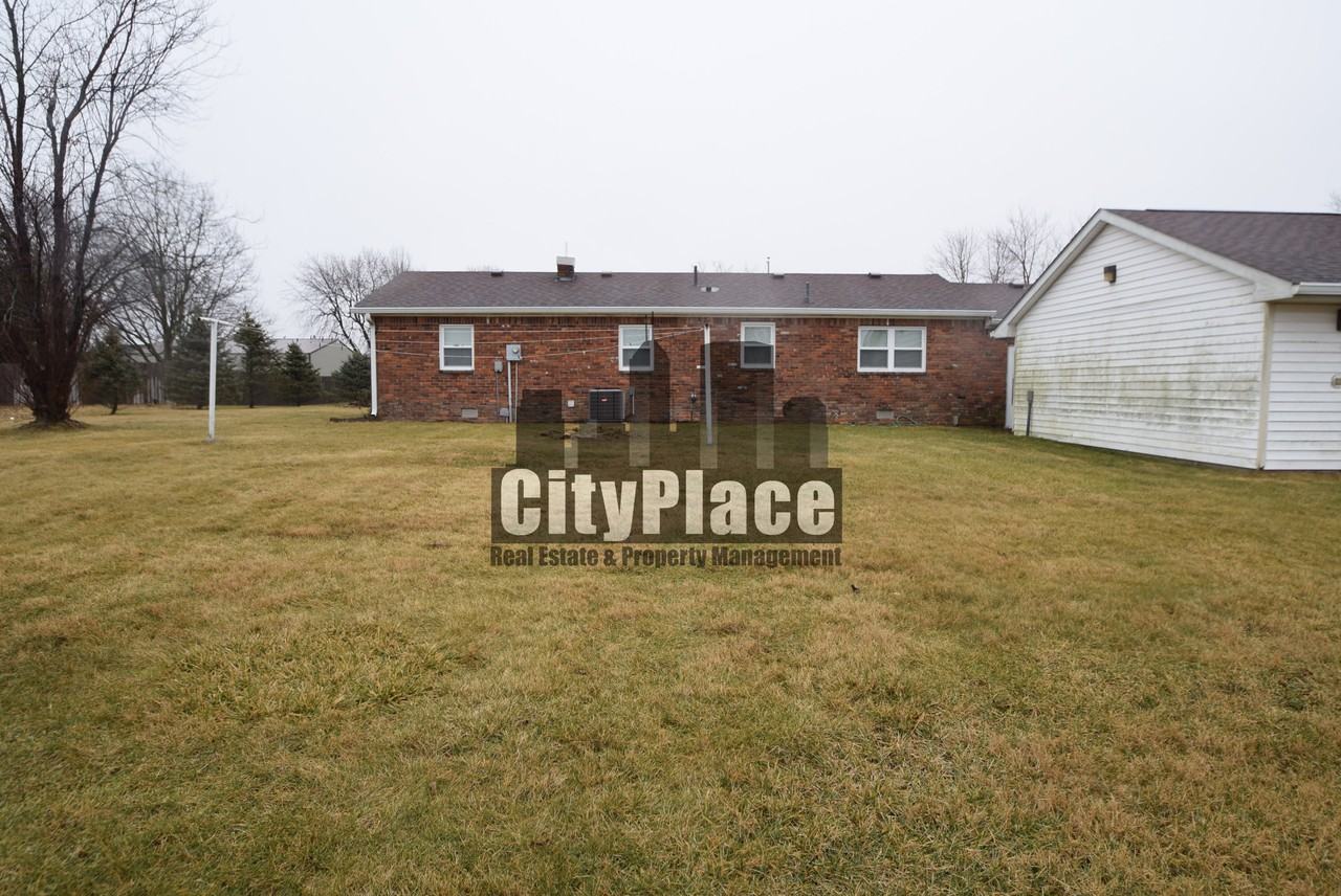 9283 Nw - Photo 5 of 22