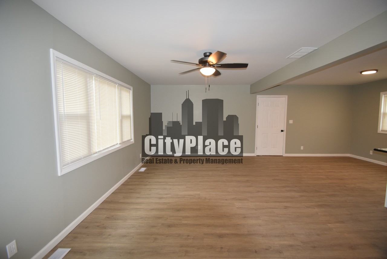 9283 Nw - Photo 7 of 22