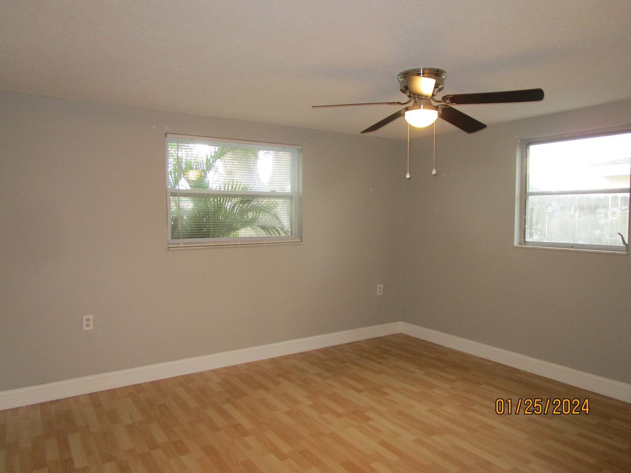 5714 Casino Dr - Photo 5 of 15