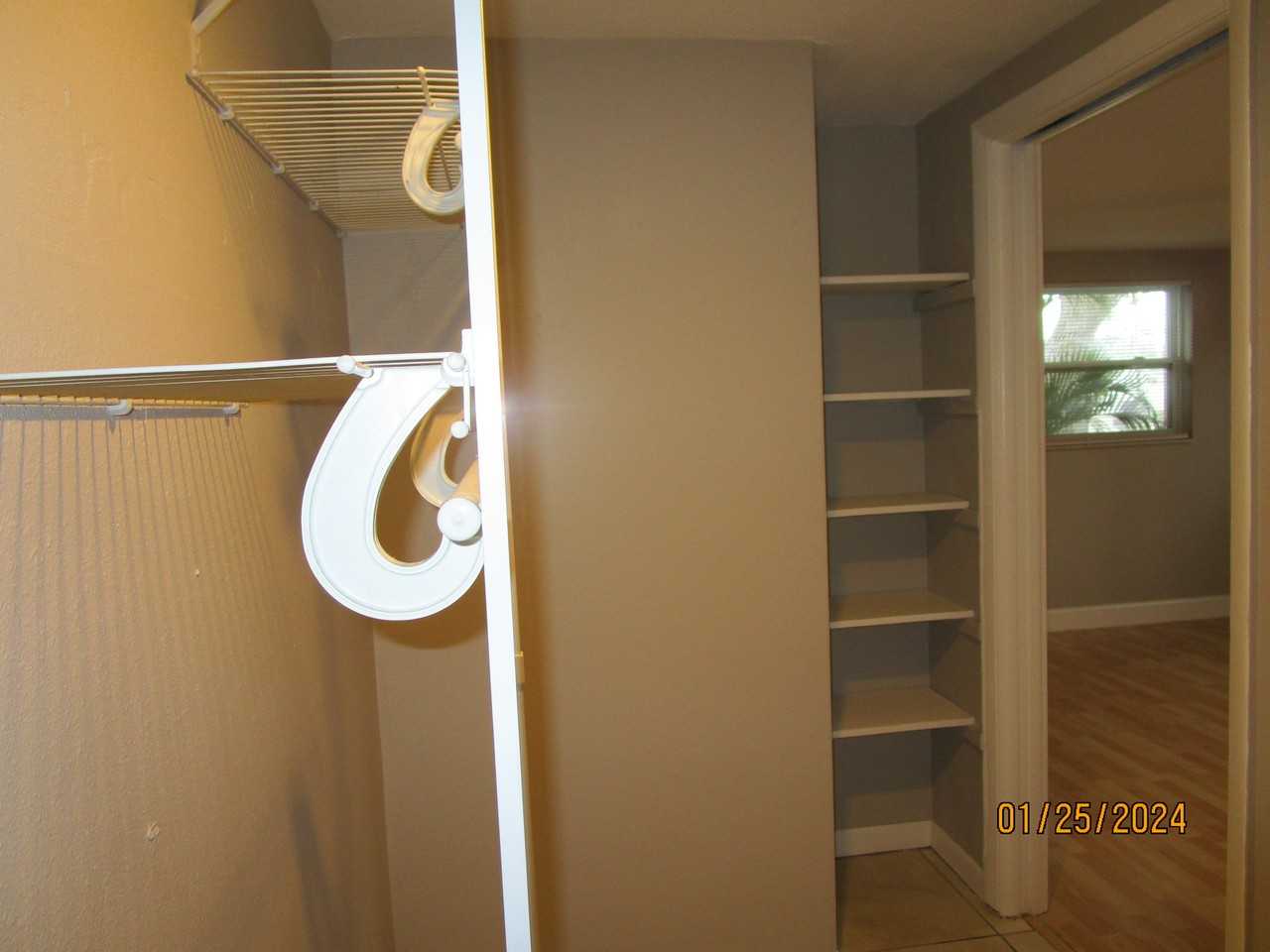 5714 Casino Dr - Photo 7 of 15