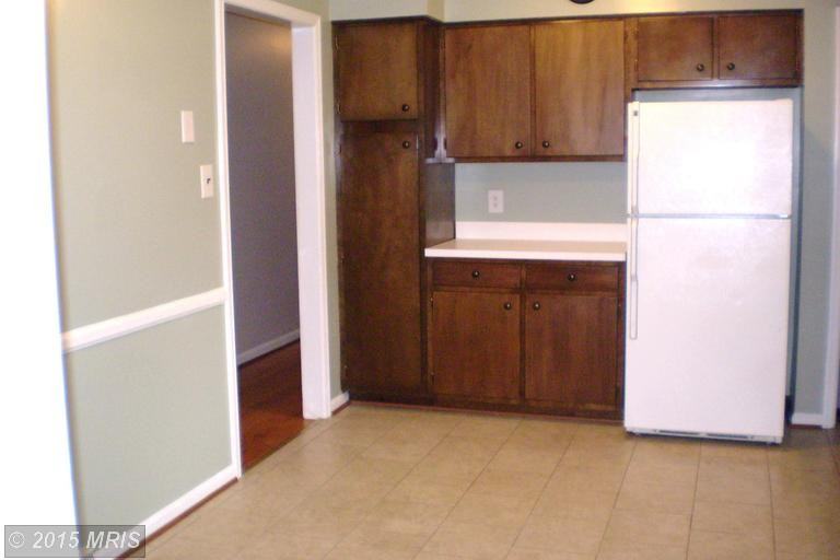 3484 Forest Dr - Photo 3 of 28