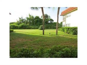 96 Spring Lake Dr #104 - Photo 3 of 7