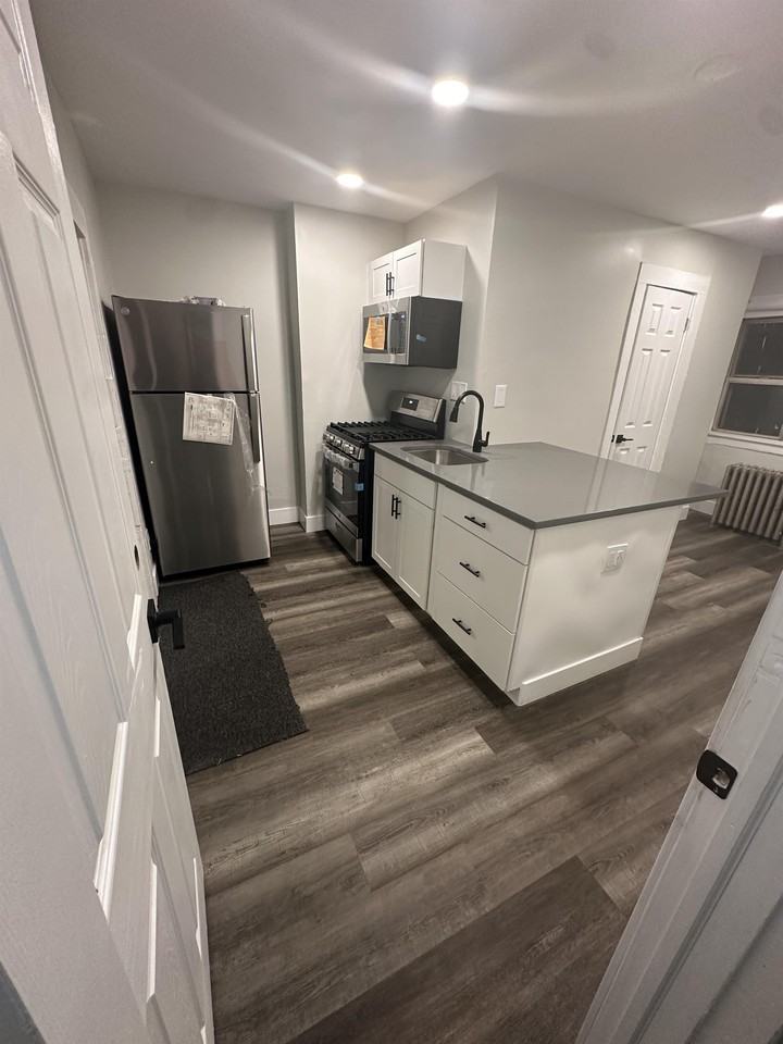 526 S 10th Ave #526-2 - Photo 2 of 13