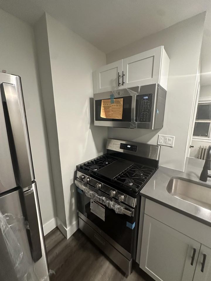526 S 10th Ave #526-2 - Photo 5 of 13