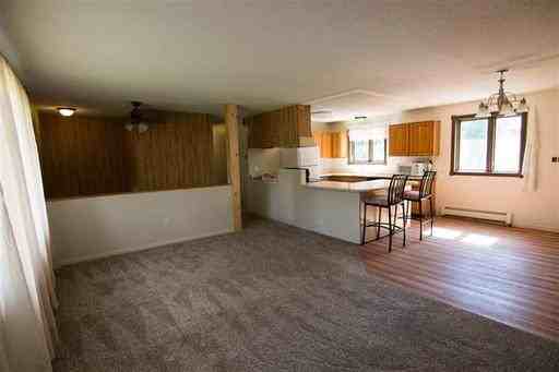 4811 Stanford Dr - Photo 3 of 17