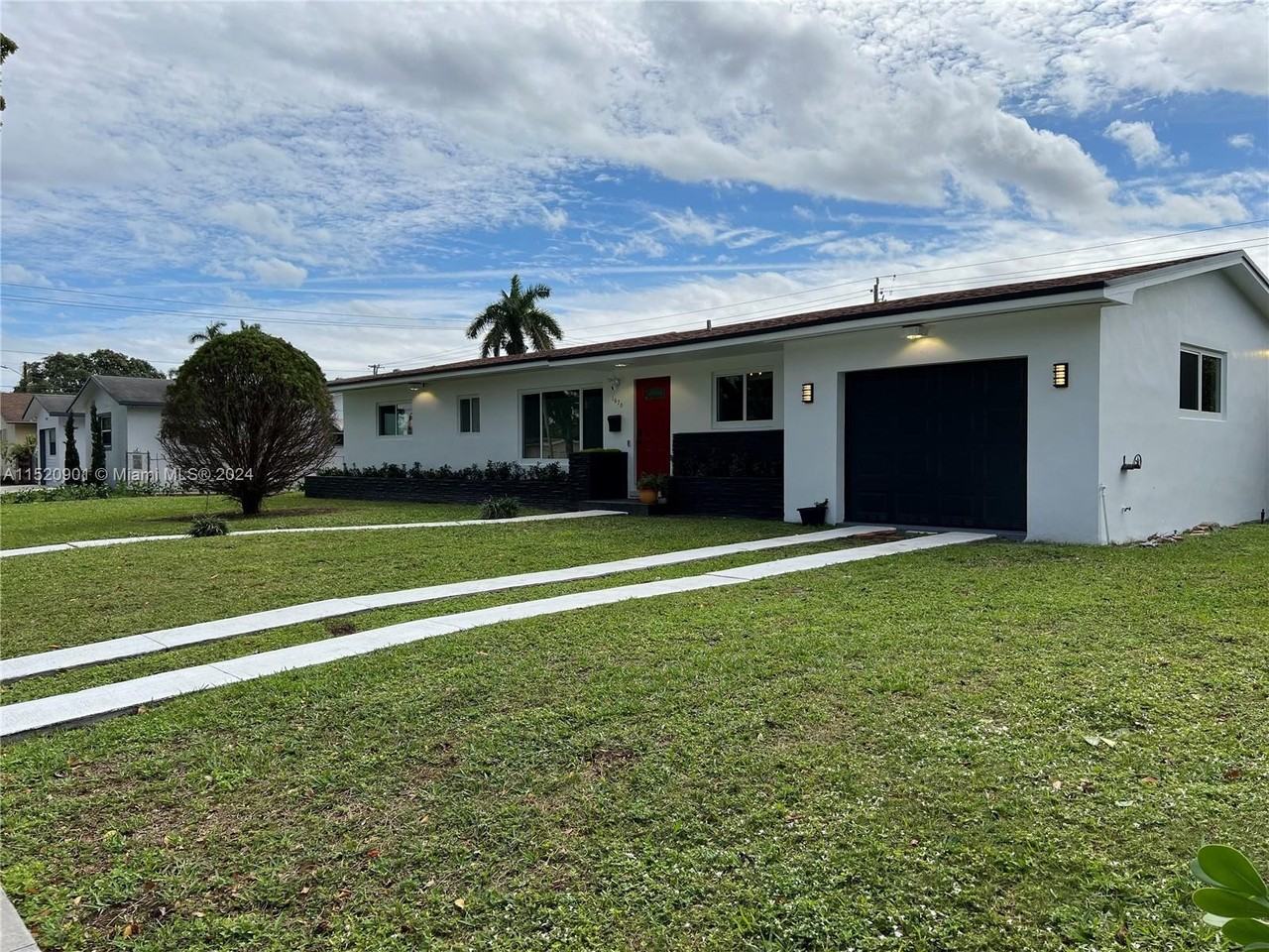 1670 Ne 171st St 1FRONT, North Miami Beach, FL 33162 3 Bedroom House