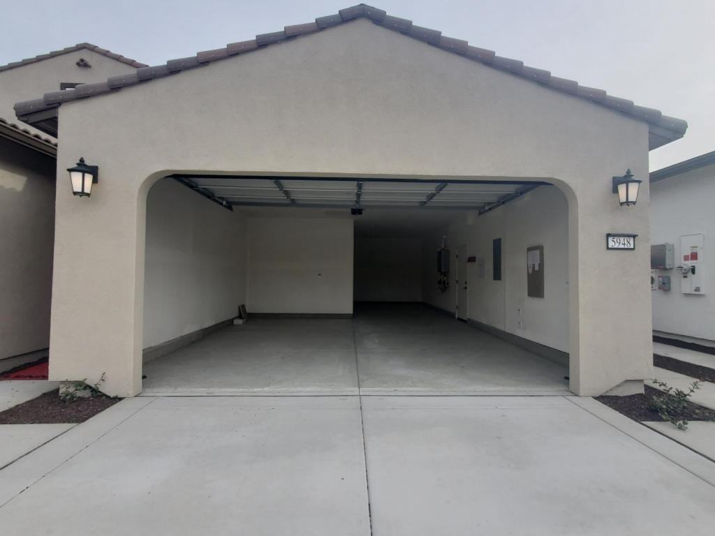 5948 Rosalee St - Photo 5 of 25