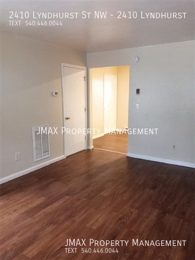 2410 Lyndhurst St Nw - Photo 2 of 14