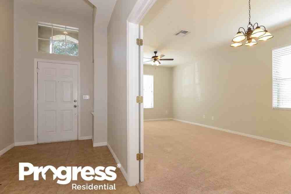 13520 Old Florida Cir - Photo 2 of 15