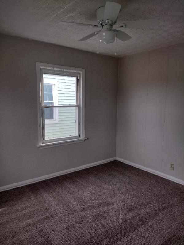 629 Grand Ave - Photo 3 of 14