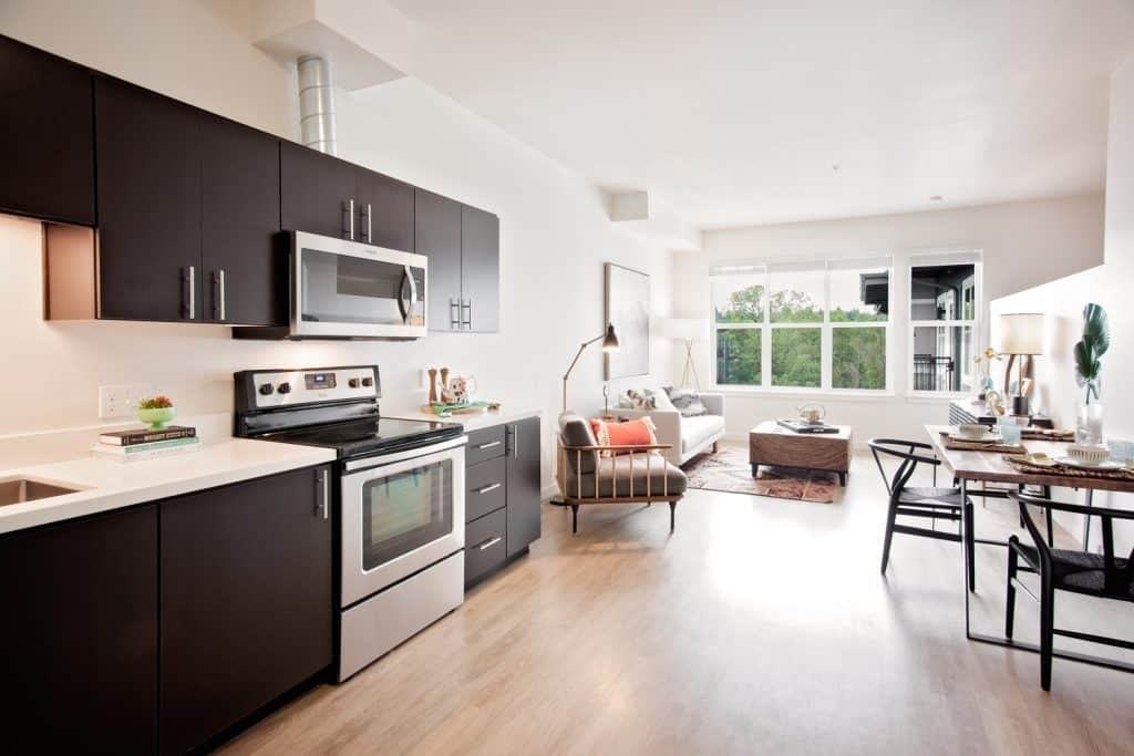 Attwell Off Main - Photo 2 of 32