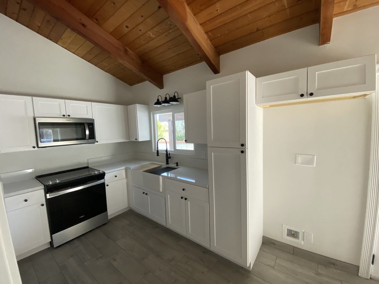 17622 Hayes Ave #NA - Photo 2 of 18