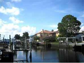 13621 Stacey Dr - Photo 3 of 13