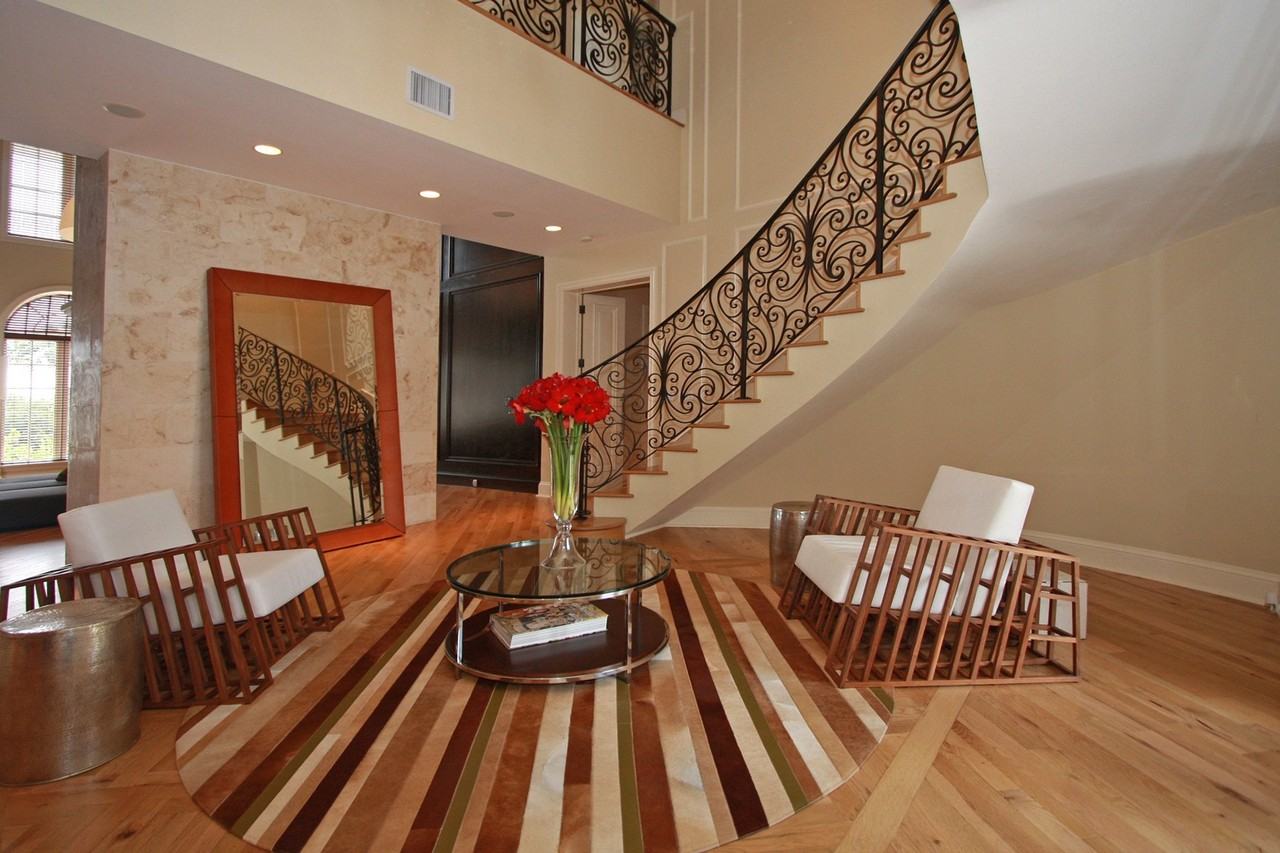 13678 Deering Bay Dr - Photo 3 of 30