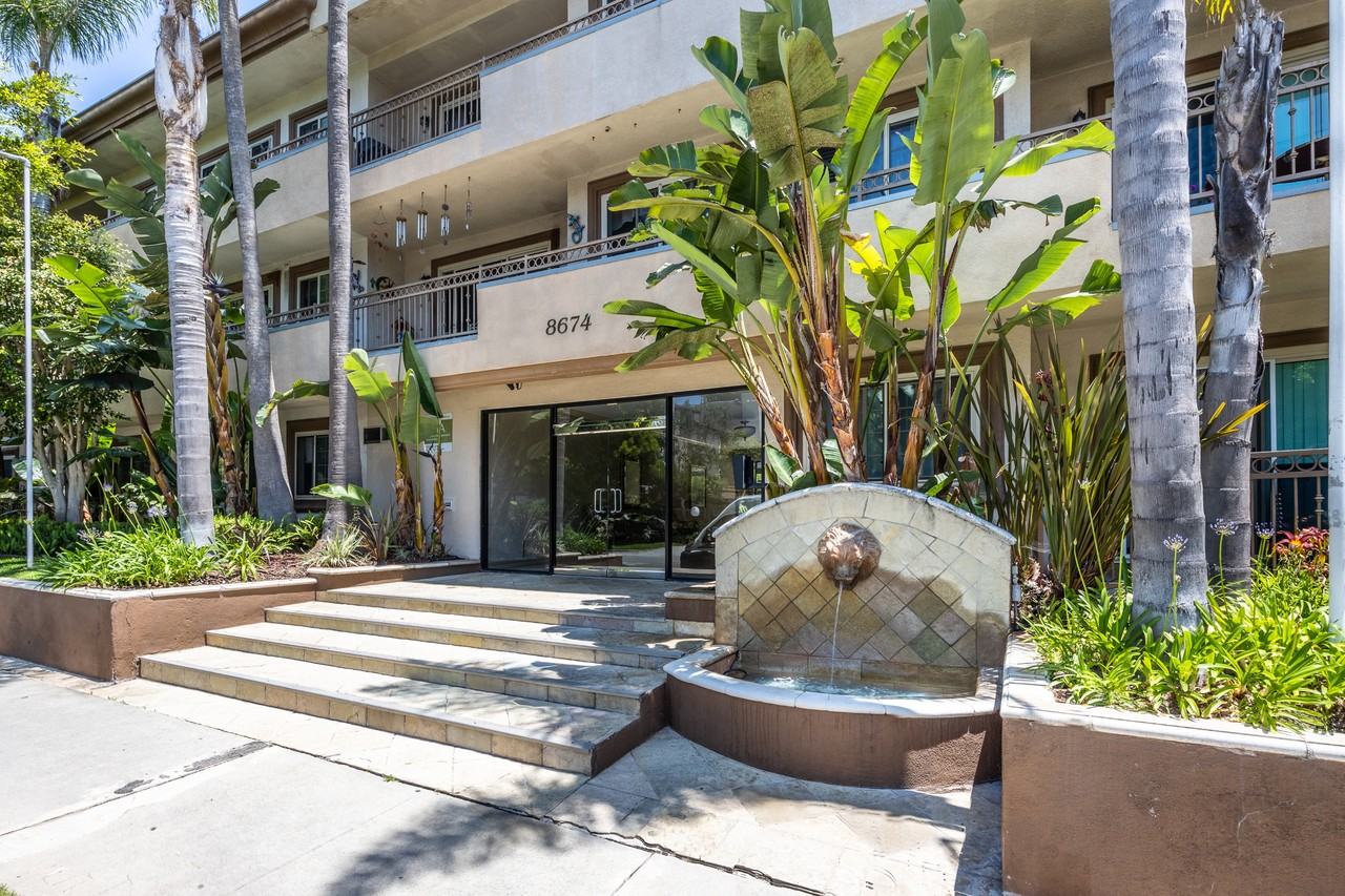 Falmouth Court - Photo 5 of 41