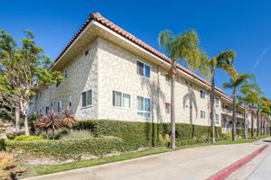 featured image of 514 W 26th St