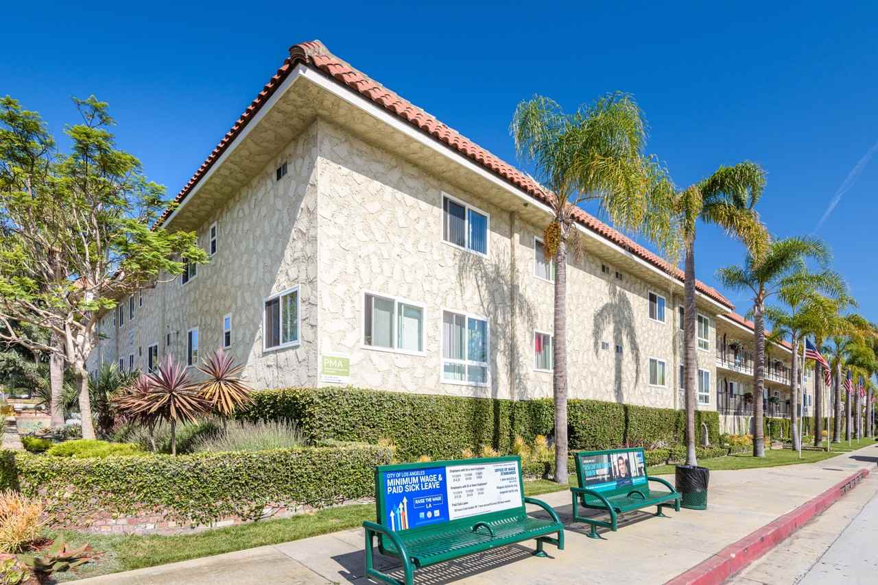 La Corona del Mar - Photo 2 of 29